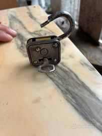 Lucchetto anni 40/50