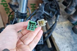 kawasaki gpz 1100 interruttori