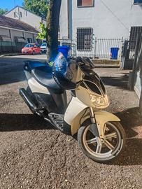 Aprilia sportcity 125 URgenti