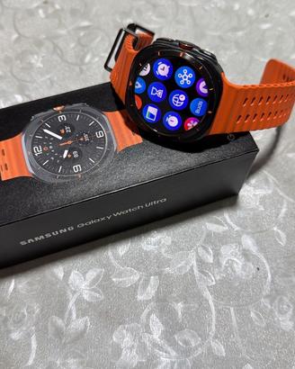 Samsung Galaxy Watch Ultra titanio