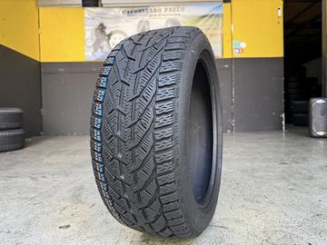 1 Gomma 225/45R17 94V Strial Invernale 90% residui