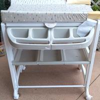 Fasciatoio +vasca bagnetto 