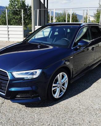 Audi a3 8v 2.0 150cv S-line casa madre