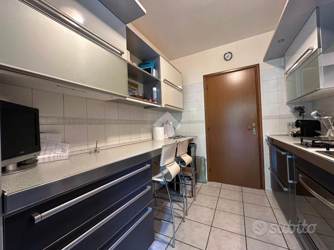 Apartment in Pessano con Bornago, Pessano - Altro