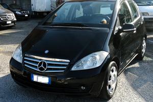 MERCEDES CLASSE A 160 CDI €5 **NEO PATENTATI**
