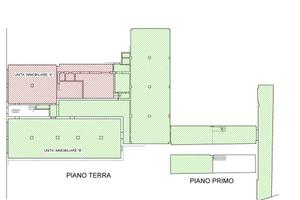 Immobile di 600 m² con 1 locale a Montevarchi