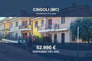 Immobile in asta di 250 m² con box auto a Cingoli