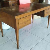 scrivanie  cm. 142x75x80h