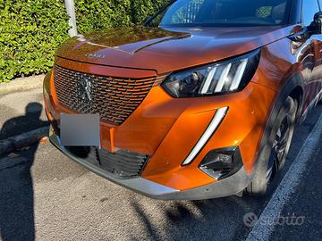 Peugeot e-2008 GT Line elettrica