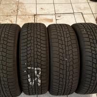 Gomme invernali 215/55 R17