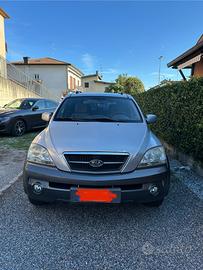 Kia Sorento 2.5 CRDi 4x4 – Anno 2005 – 270.000 km