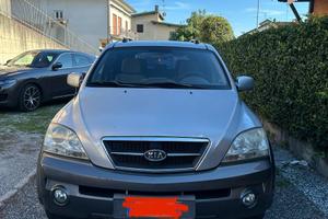 Kia Sorento 2.5 CRDi 4x4 – Anno 2005 – 270.000 km