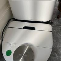 Robot aspirapolvere folletto