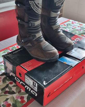  stivali modello adventur t45