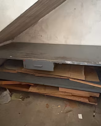 Tavolo in Ferro ad alto carico con ruote sterzanti