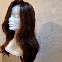 Parrucca cucita a mano di capelli veri castani