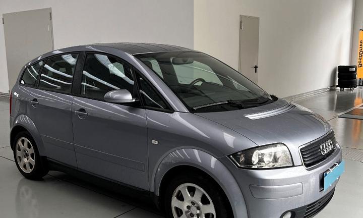 Audi A2 1.4 75cv neopatentati