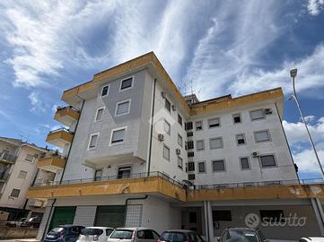 5 LOCALI A CORIGLIANO-ROSSANO