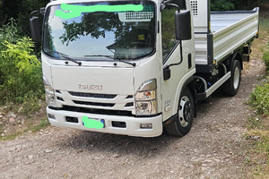 Isuzu p75