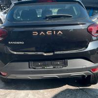 Ricambi usati di una DACIA SANDERO 