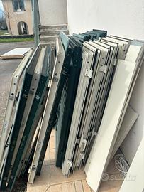 Finestre e persiane  (prezzo in descrizione)