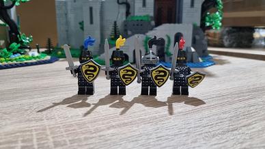 LEGO 4 Minifigures Castle-castello Serpent Knight