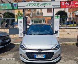 Hyundai i20 1.4 CRDi 5p. Active X-Possible tetto l