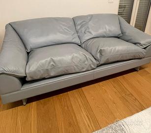 Divano 3 posti (poltrone Frau)