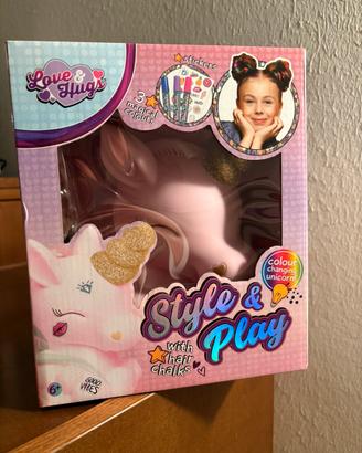 Unicorno giocattolo - Style and play - Love & Hugs