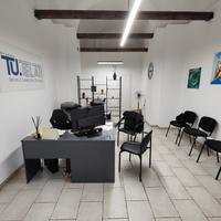 arredamento per agenzia