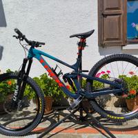 Bici MTB Enduro Trek Slash 8 M 2021