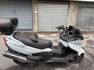 Suzuki Burgman 650 - 2013
