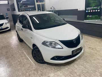 Lancia Ypsilon 1.2 69 CV 5 porte S&S Elefantino Bl