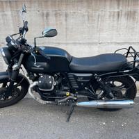 Moto Guzzi V7 - 2014