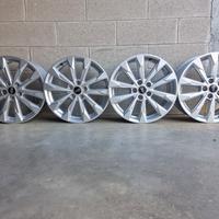 Cerchi in lega 18 pollici 