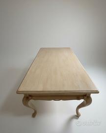 Tavolo classico shabby chic