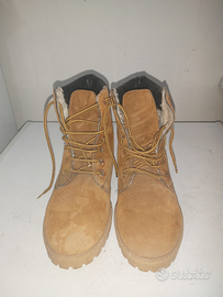 Scarpone scamosciato marrone 41