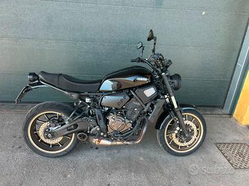 Yamaha  XSR 700 ABS 2023- AKRAPOVIC-GOMME NUOVE