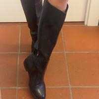 Stivali Bata taglia 41