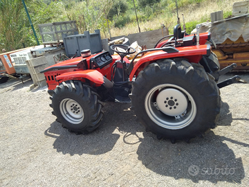 Antonio Carraro 8008