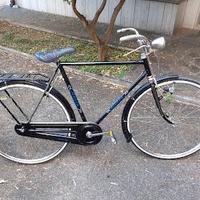 Bicicletta con freni a bacchetta