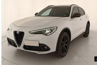 Alfa Romeo Stelvio Q4 AT8  B -tech