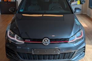 Volkswagen Golf GTI Performance 2.0 245 CV TSI DSG