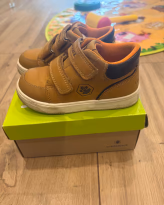 Scarpe bimbo