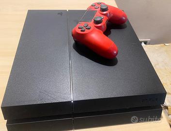 PS4  console con controller