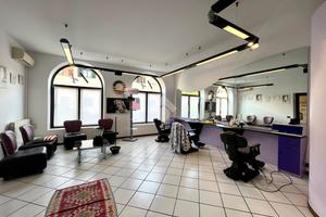 NEGOZIO A TERNO D'ISOLA