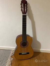 chitarra classica (6corde)