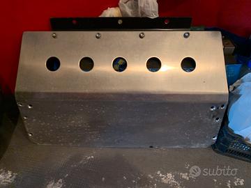 Piastra serbatoio posteriore Defender