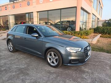Audi A3 SPB 2.0 TDI S- tronic Sport Admired