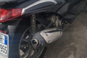moto piaggio Beverly 250